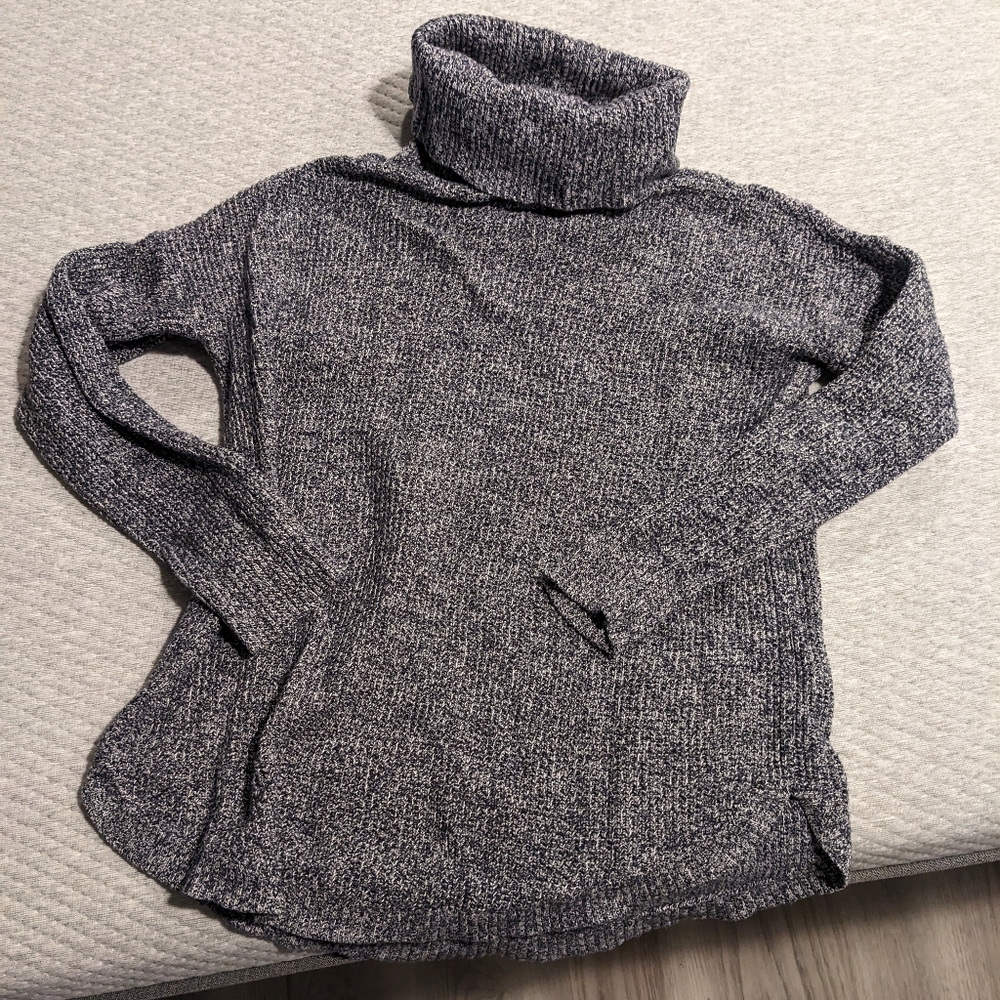 Old Navy Turtle Neck Sweater